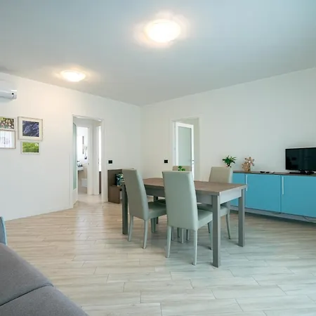 Apartment Milena *